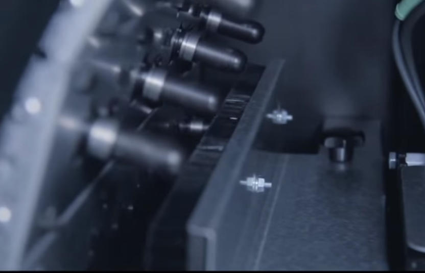 Daisy Wheel Cleaning Brush